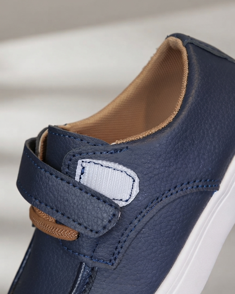 Zapato Clásico Niño Diseño Moderno