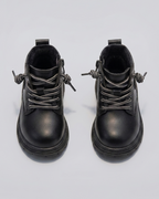 Botas para niños con forro interior cálido y suave y diseño moderno en España