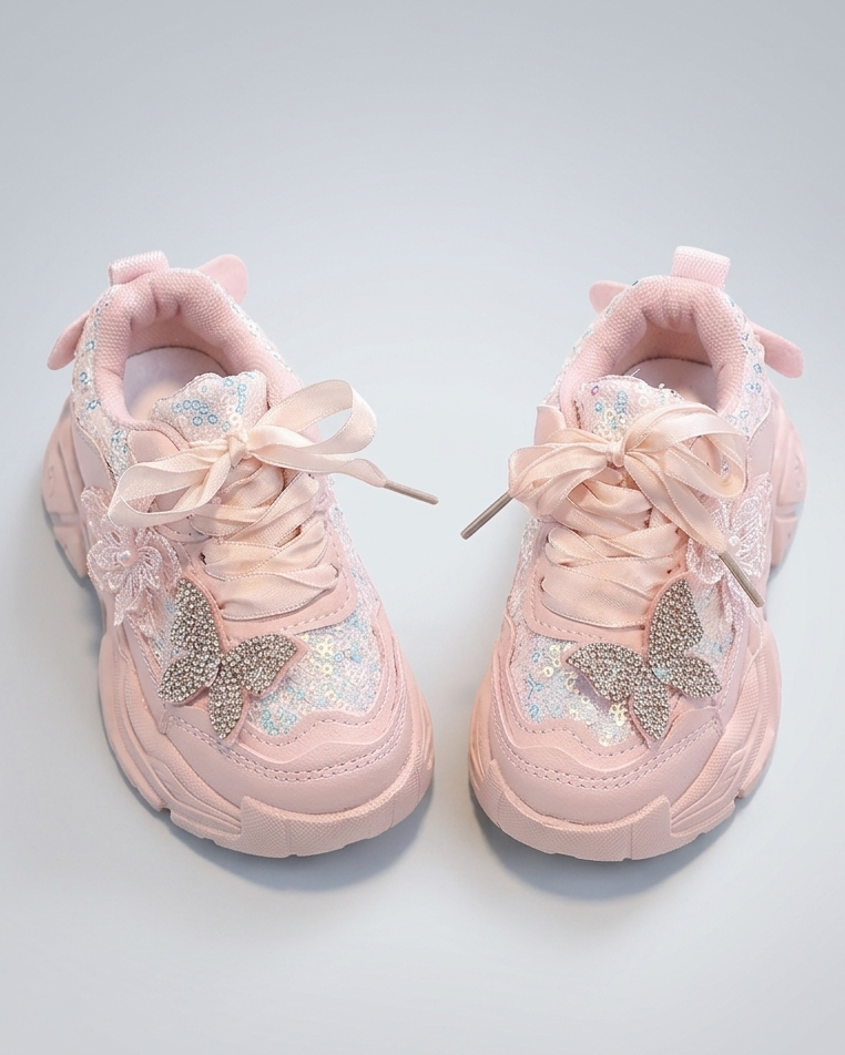 Zapatillas cálidas con diseño moderno para niños en España