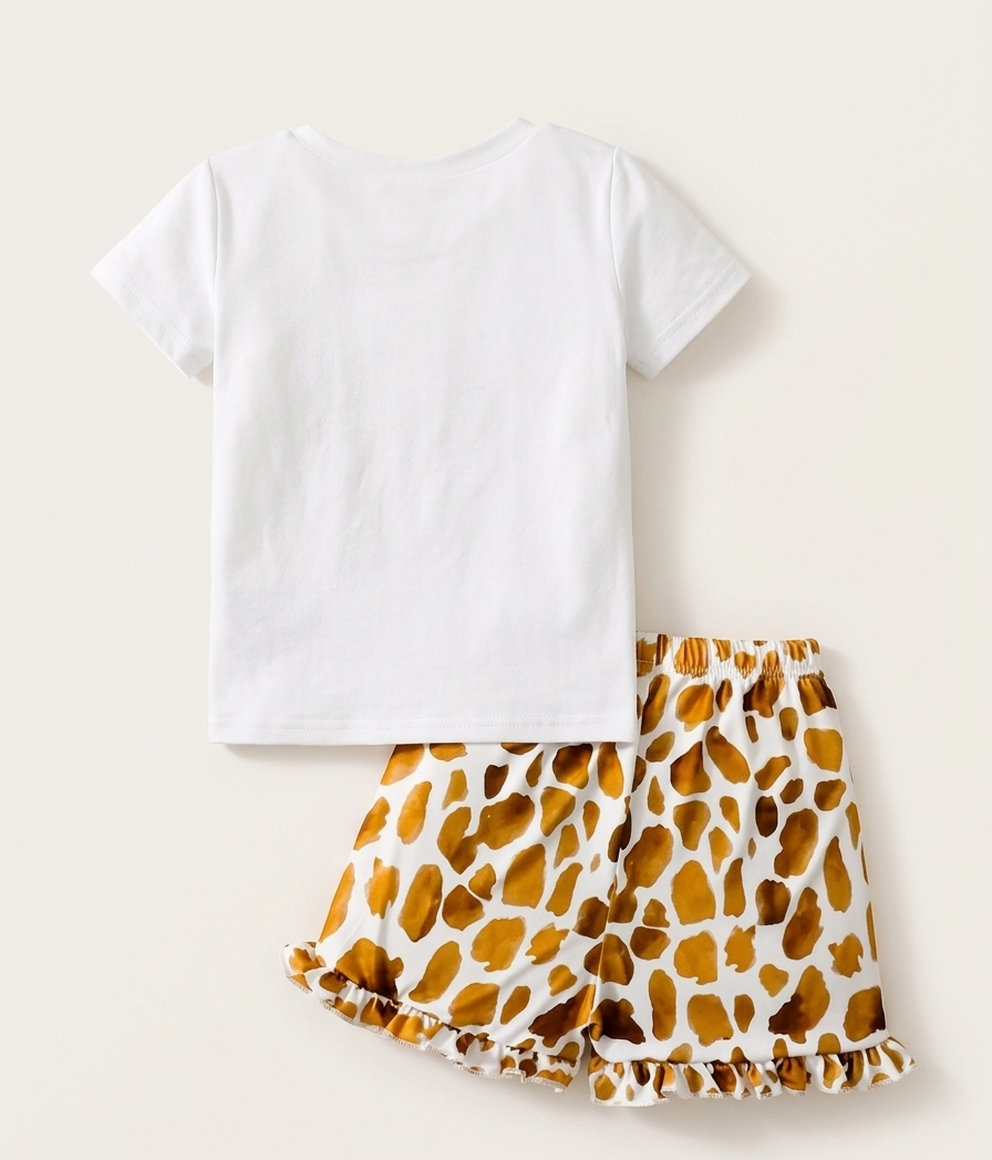 Conjunto casual para niña con camiseta y pantalón corto de jirafa