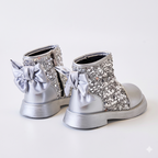 Zapato para niña con diseño brillante y atractivo en España
