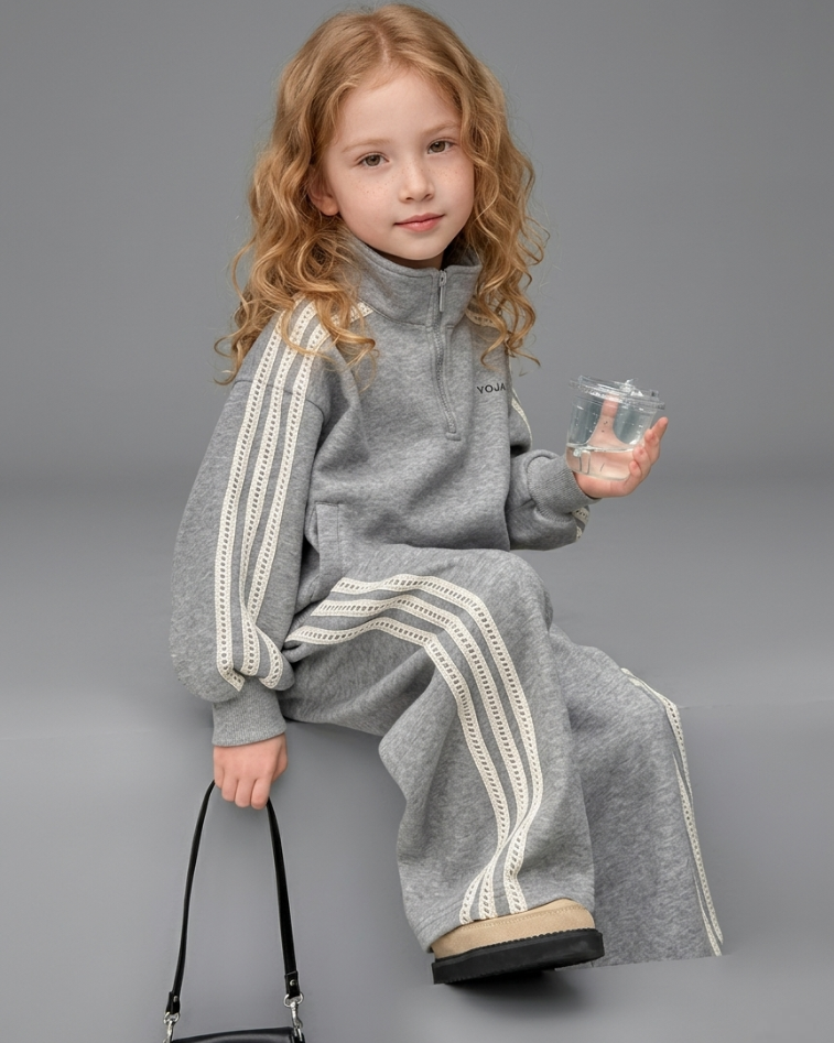 Conjunto deportivo niña otoño invierno 2 piezas con rayas laterales  en España