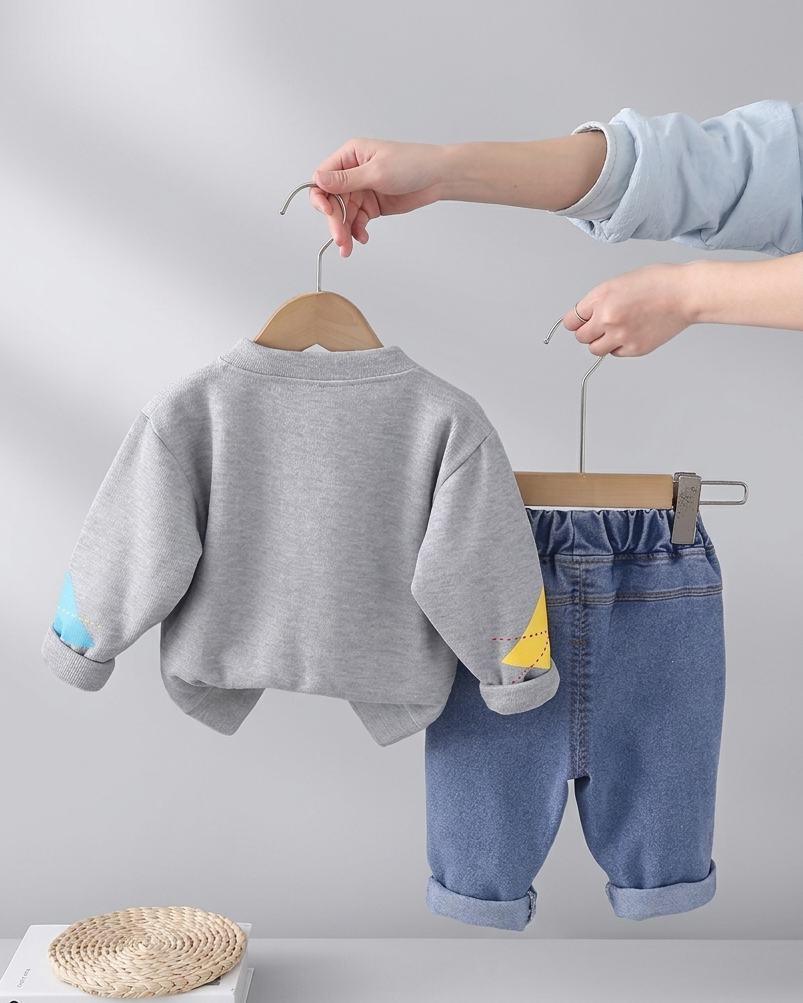 Conjunto bebé niño 3 piezas: chaqueta, camiseta y pantalón