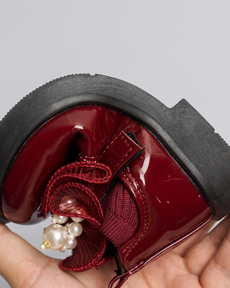 Zapato Clásico Brillante Niña