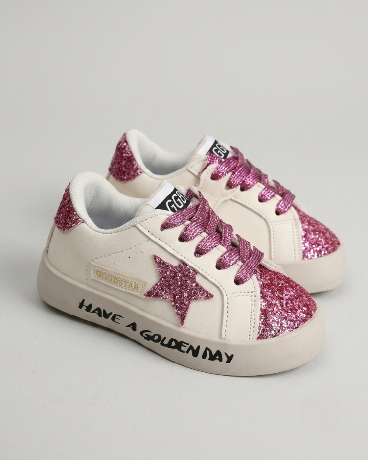 Zapato ligero con diseño moderno para niños en España