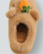 Pantufla de invierno cálida con diseño de dibujos animados en España
