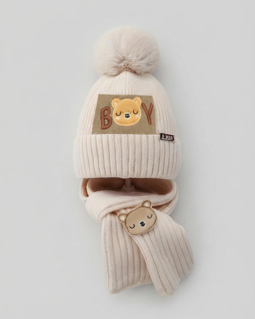 Conjunto de gorro y bufanda de invierno para niños – Calidez de lana y diseño cómodo.