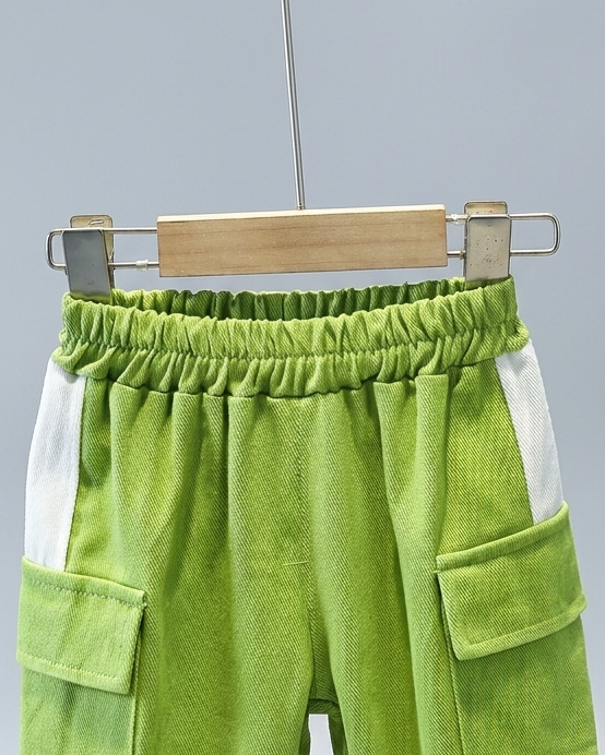 Conjunto deportivo niño chaqueta y pantalón ropa infantil cómoda Ideal para clima otoñal y principios de invierno en España