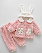Conjunto niña y  nino de terciopelo 2 piezas invierno , Perfecto para moverse  en España