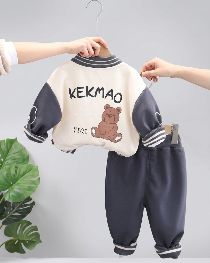 Conjunto niño invierno 3 piezas con chaqueta varsity, camiseta interior y pantalón largo,ropa infantil invierno en España
