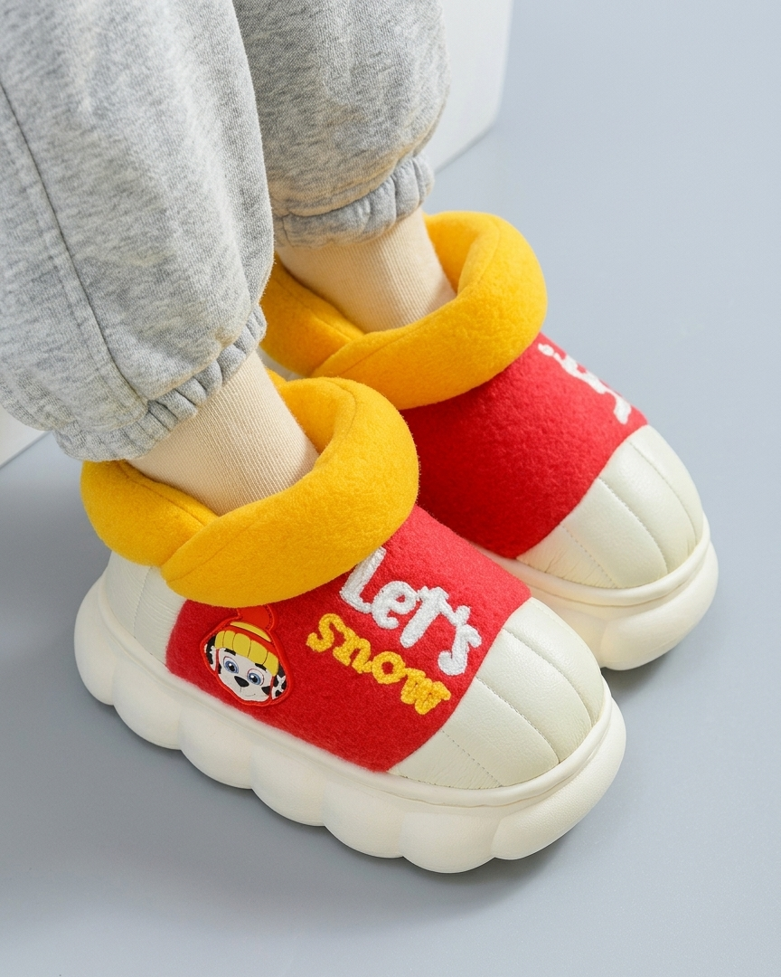 Pantuflas de invierno abrigadas para niños en España