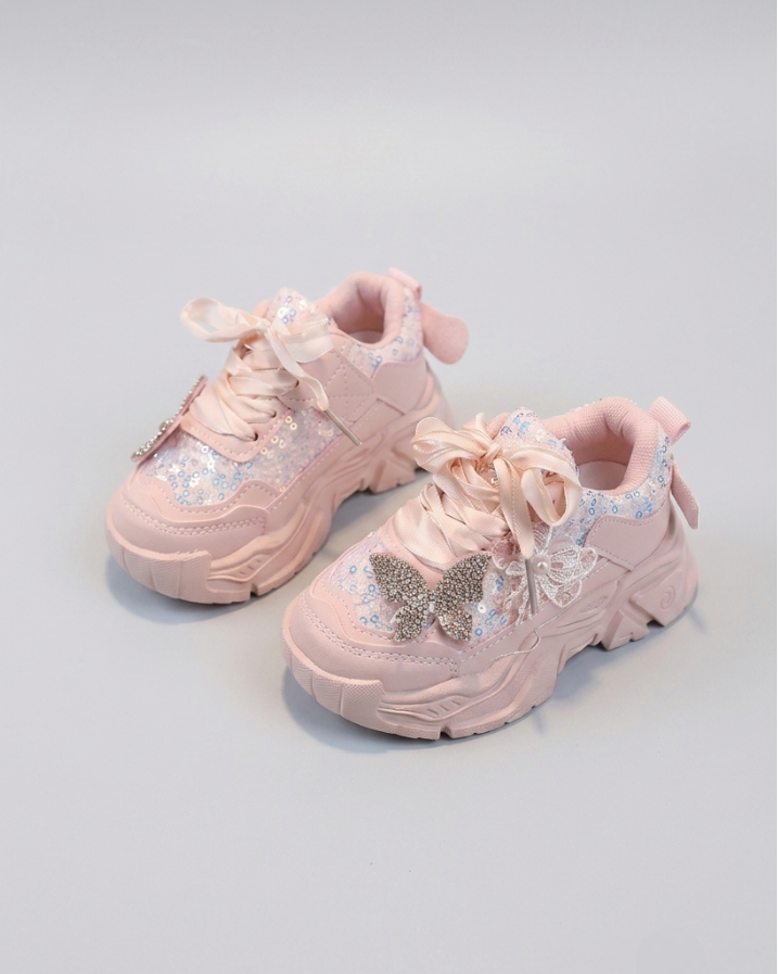 Zapatillas cálidas con diseño moderno para niños en España
