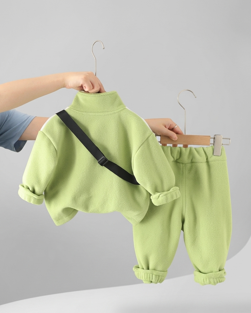 Conjunto ropa bebé invierno 2 piezas: chaqueta y pantalón con bolso pequeño tipo peluche  conjunto niño invierno en España