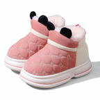 Zapato de invierno cálido con diseño moderno en España