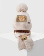 Conjunto de gorro y bufanda de invierno para niños – Calidez de lana y diseño cómodo.