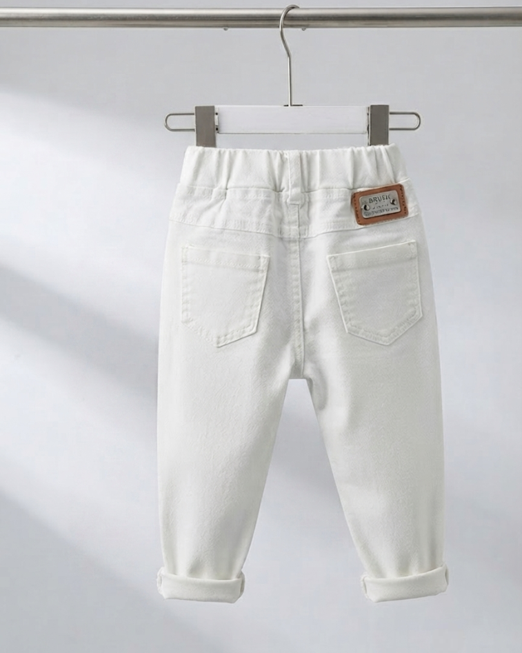 Conjunto Infantil de Cuadros con Chaqueta de Borreguito y Pantalón Blanco