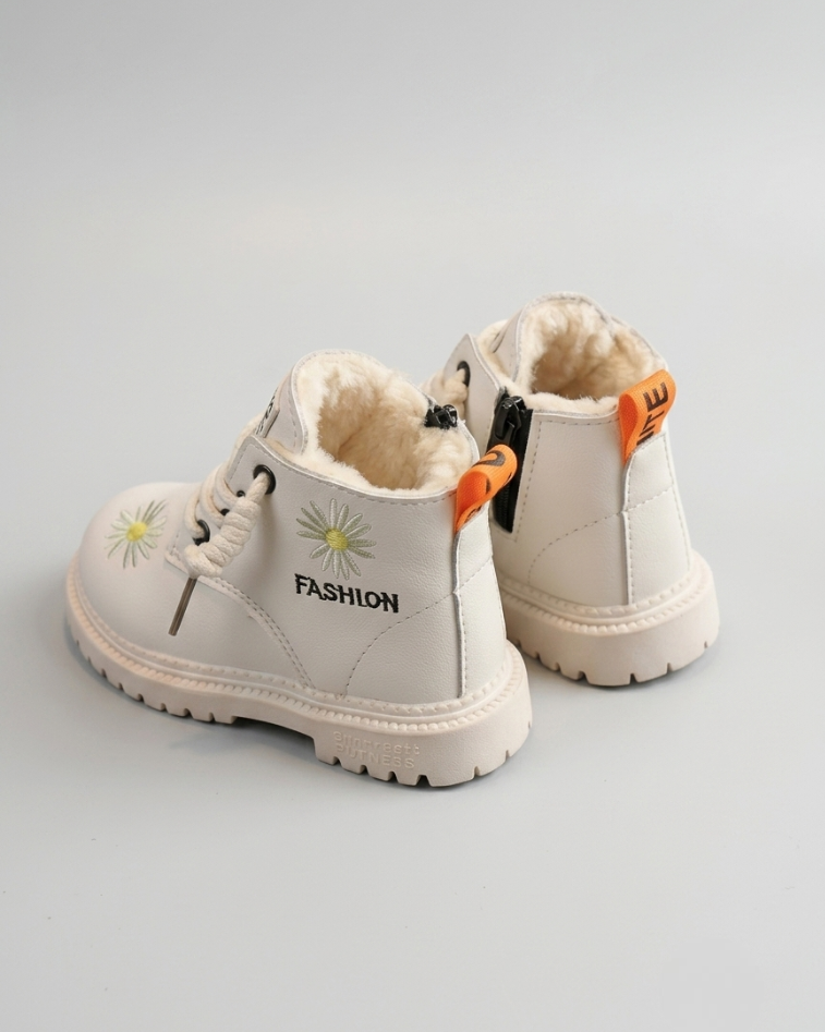 Botas Niña Flores Bordadas Invierno