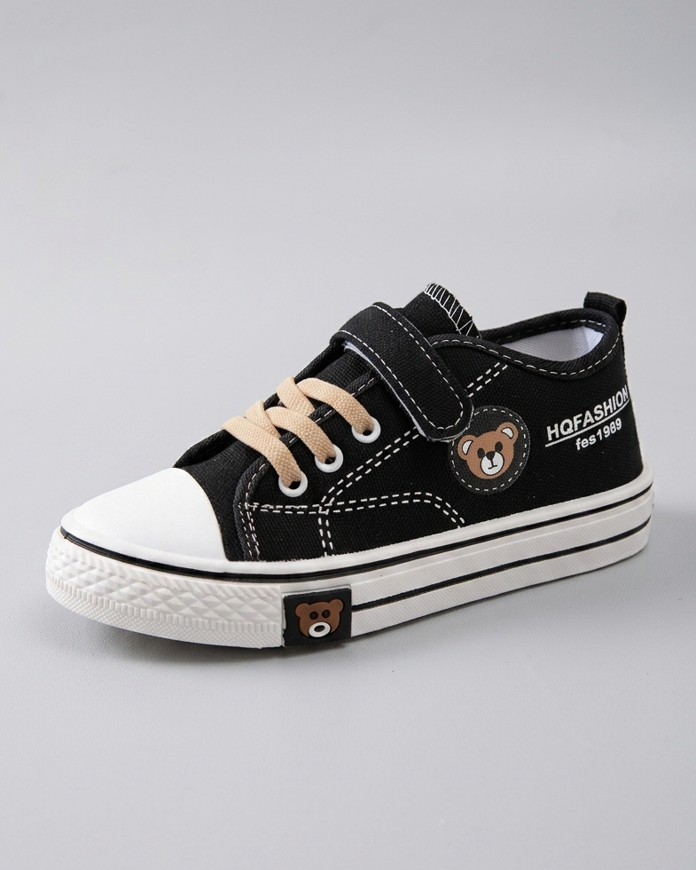 Zapato infantil con diseño atractivo y estampado de oso en España