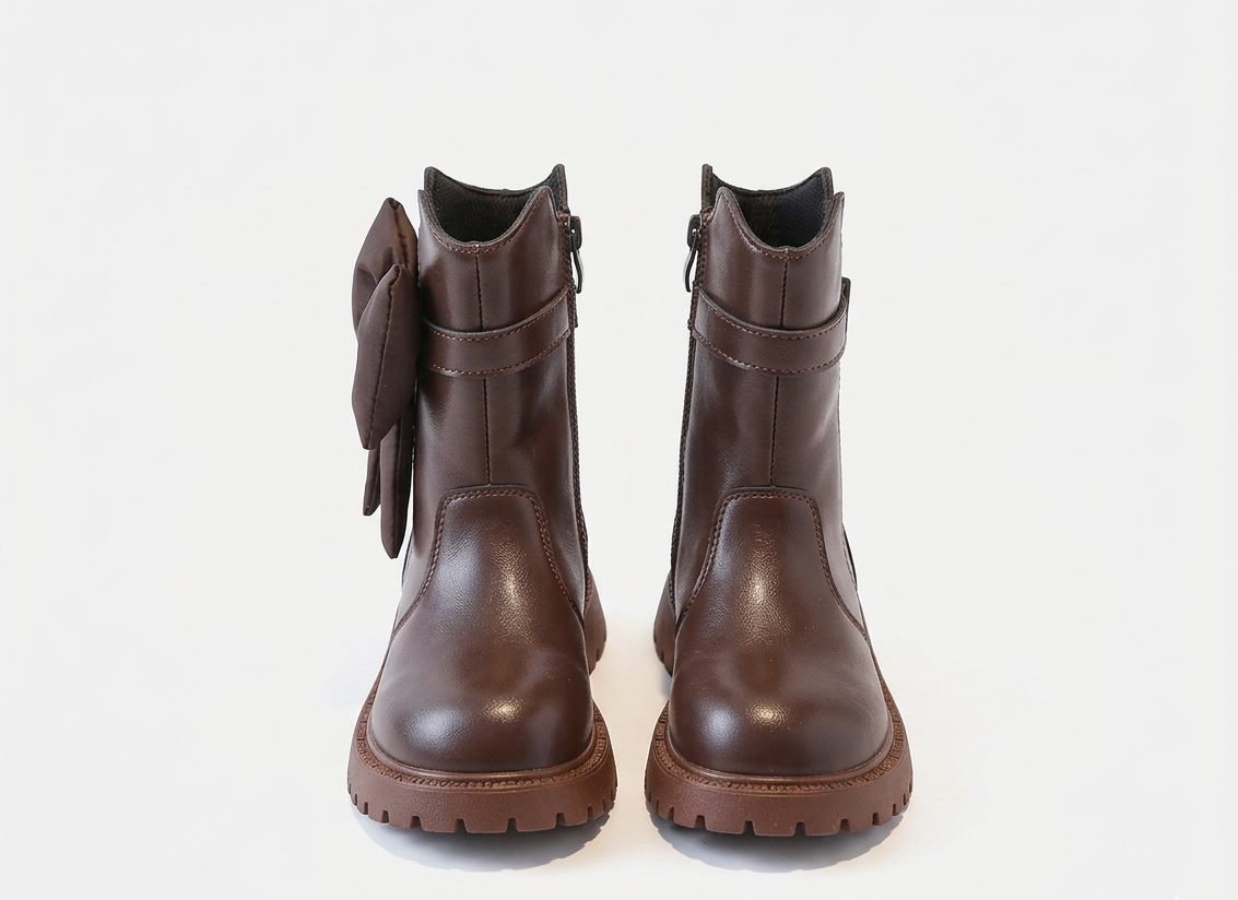Botas de invierno con diseño clásico y moderno. en España
