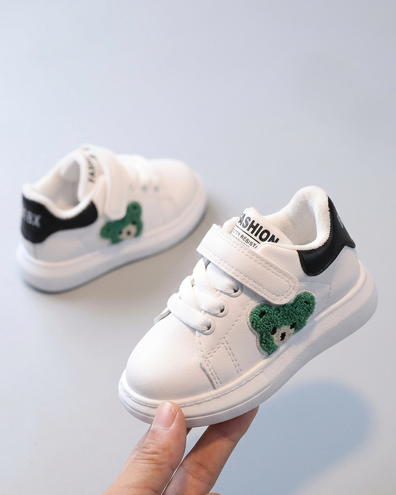 Zapato deportivo con diseño clásico en España