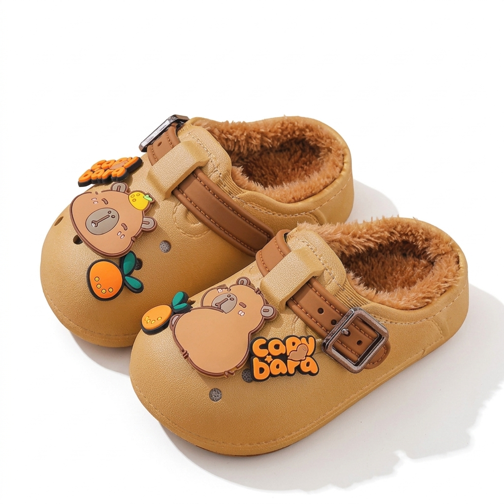 Pantuflas de invierno cálidas con diseño de dibujos animados en España