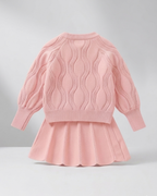 Conjunto niña invierno 2 piezas vestido y chaqueta de punto con encaje, destacada para looks elegantes y sencillos en España