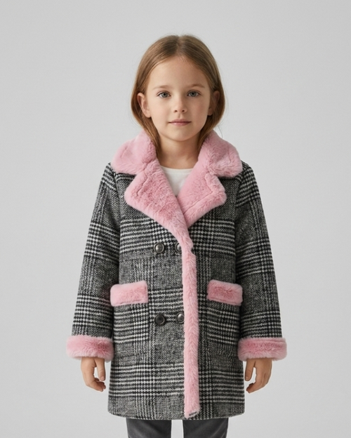 Abrigo niña invierno con estampado de cuadros y forro de peluche sintético suave estilo clásico en España