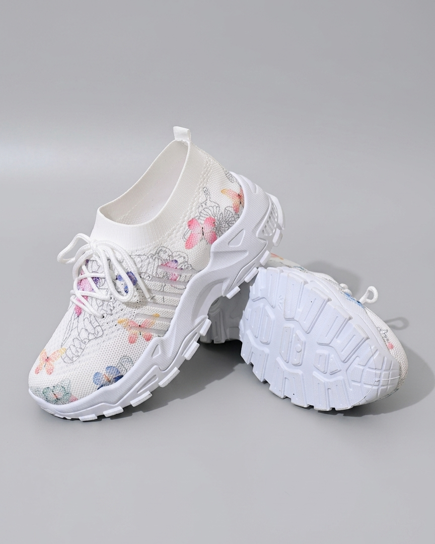 Zapatillas deportivas para niñas con estampado de mariposas, ideales para el verano en España