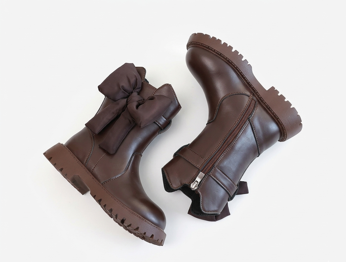 Botas de invierno con diseño clásico y moderno. en España