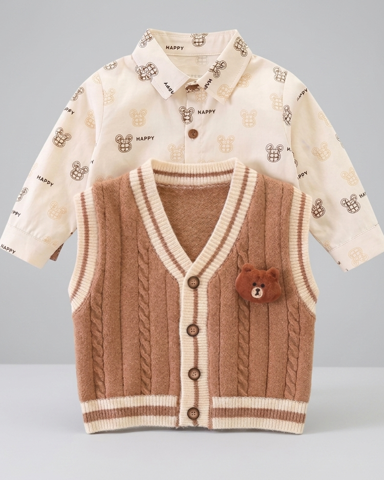 Conjunto niño invierno 3 piezas camisa chaleco de lana y pantalón cómodo vista frontal