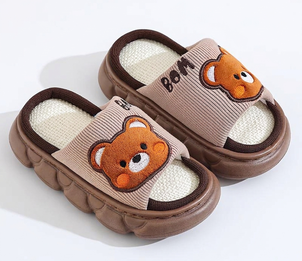 Sandalias con diseño de caricatura en España