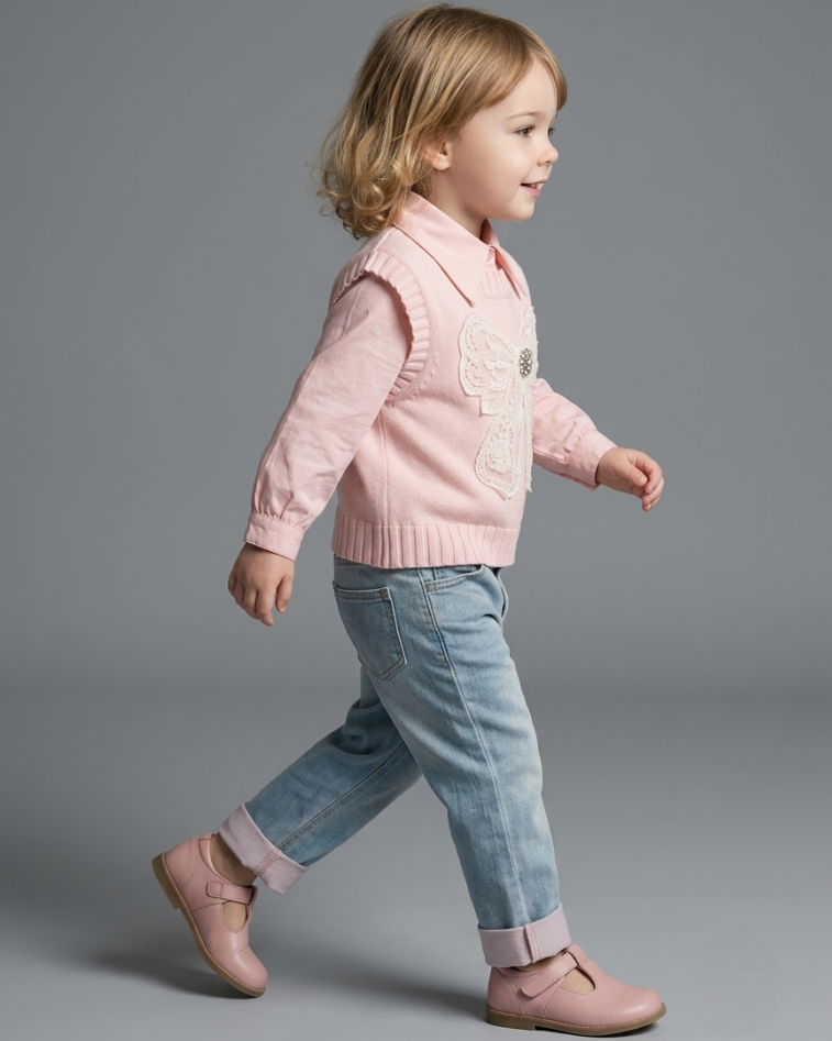 Conjunto niña 3 piezas invierno: camisa manga larga, chaleco de lana y pantalón vaquero en España