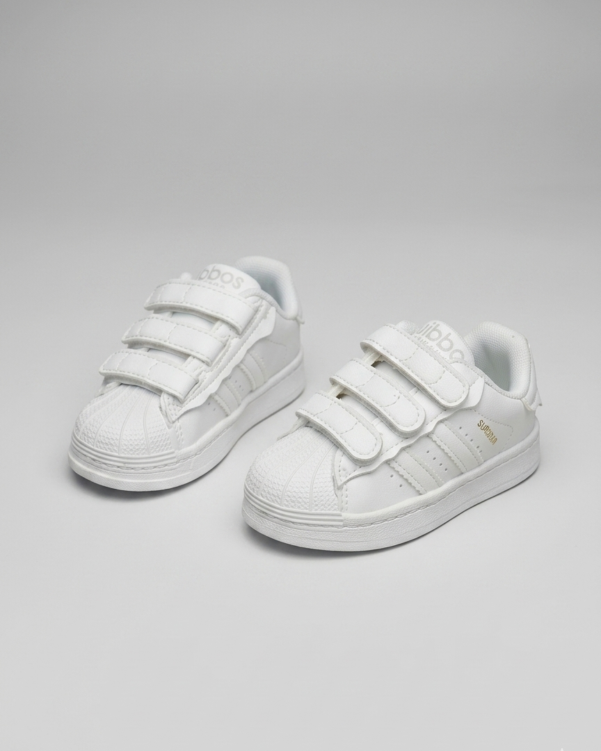 Zapato deportivo con diseño moderno en España