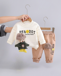 Conjunto de invierno niño 2 piezas: sudadera y pantalón con diseño interactivo y pequeño oso, ideal para clima otoñal.
