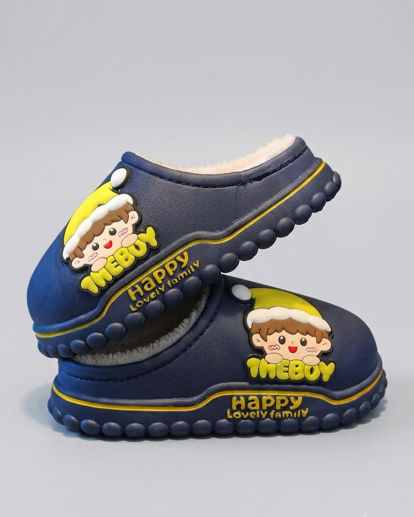 Zapatillas infantiles con forro cálido y diseño de dibujos animados en España