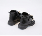 Zapato de invierno elegante con un lazo lujoso en España