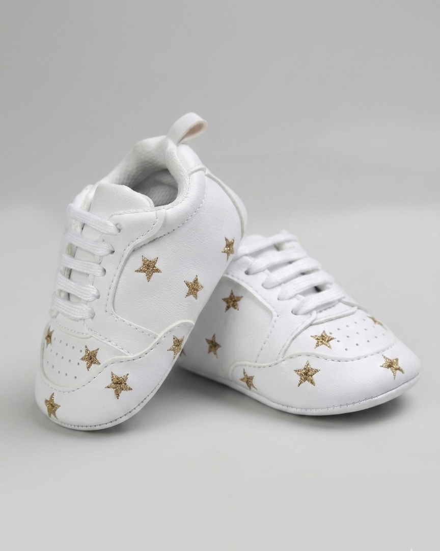 Zapatos bebé suela blanda bordados estrellas niño y niña 0-18 meses en España