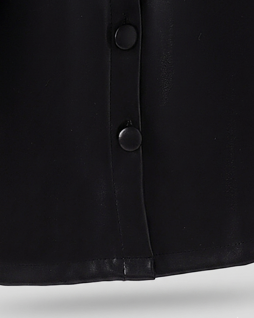 Abrigo niña piel sintética negro estilo gabardina elegante con cinturón ajustable en España