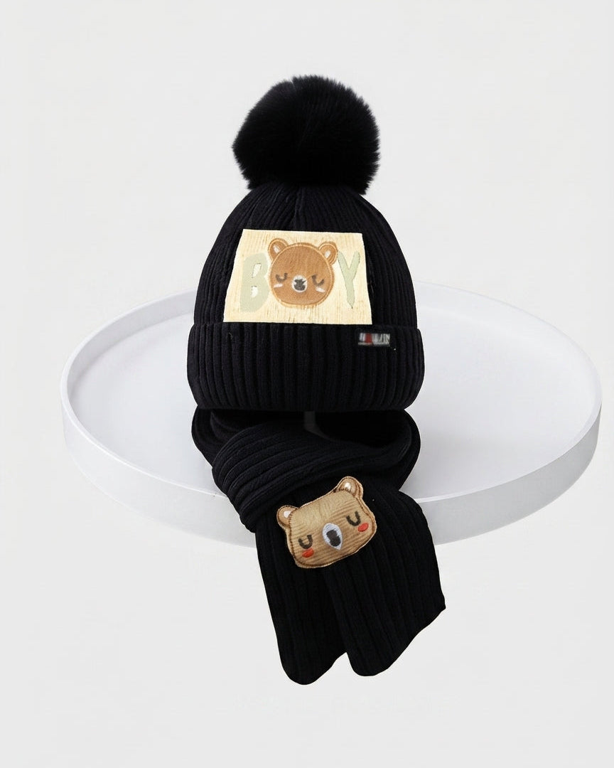 Conjunto de gorro y bufanda de invierno para niños – Calidez de lana y diseño cómodo.