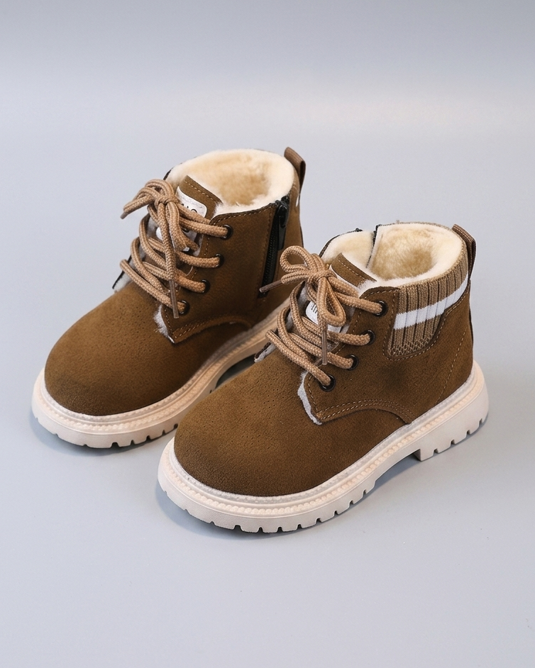 Zapatos de invierno cálidos para niños en España