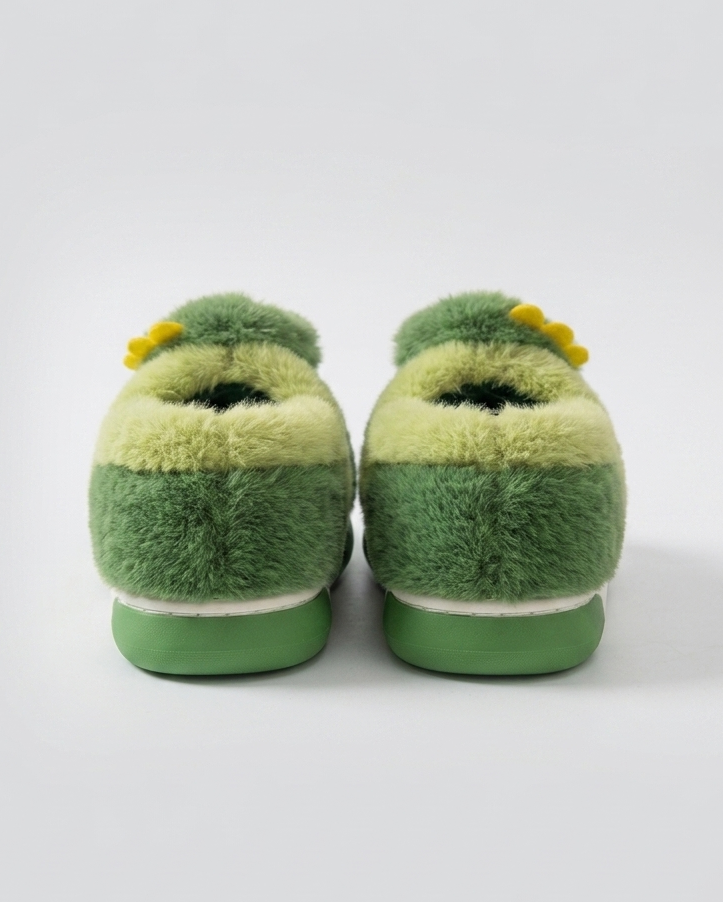 Pantufla de invierno cálida con diseño de dibujos animados en España