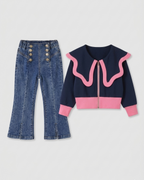 Conjunto niña elegante 2 piezas blusa azul marino con detalles rosas y pantalón vaquero flare con botones dorados