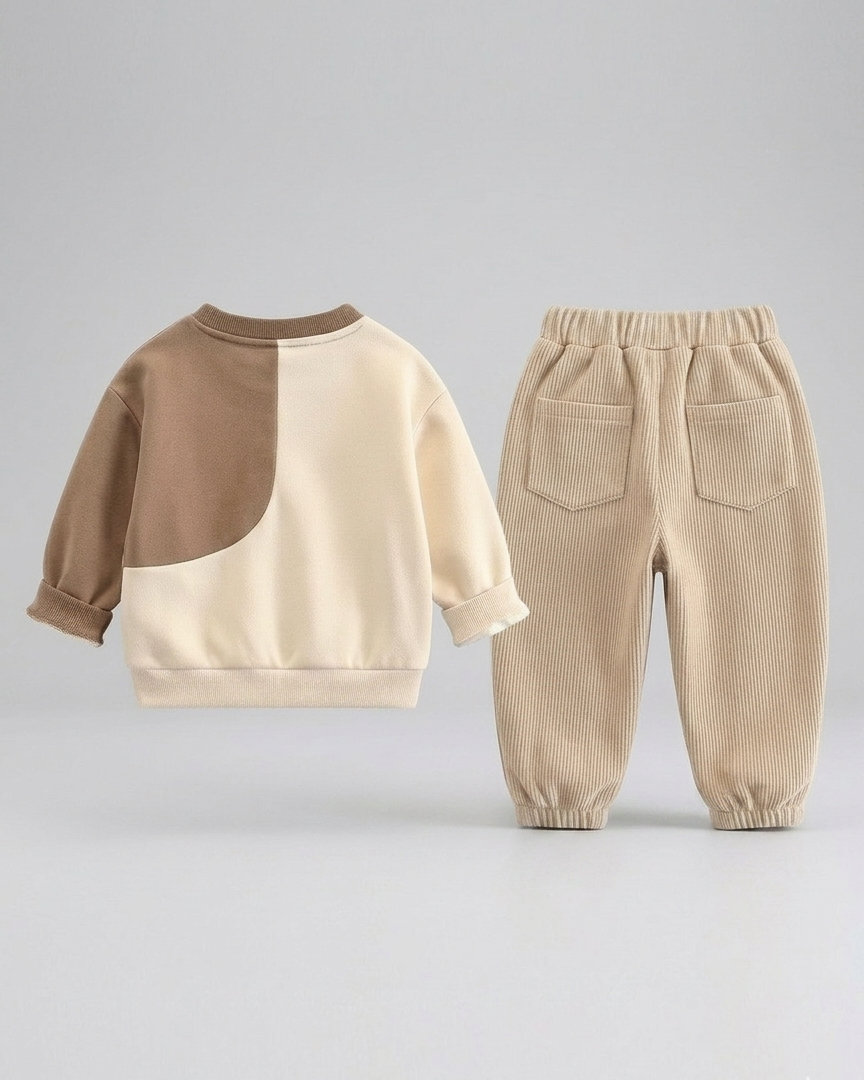 Conjunto de invierno cálido de dos piezas con estampado de oso para niños