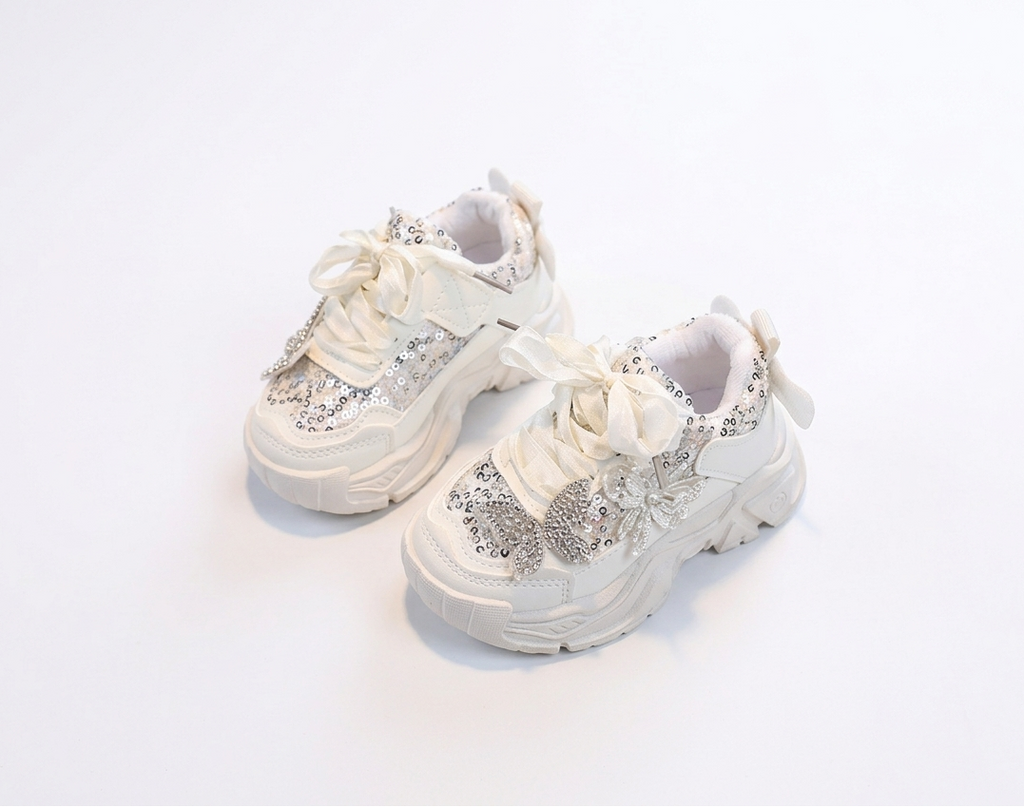 Zapatillas cálidas con diseño moderno para niños en España