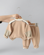Conjunto bebé invierno con sudadera cálida y pantalón cómodo