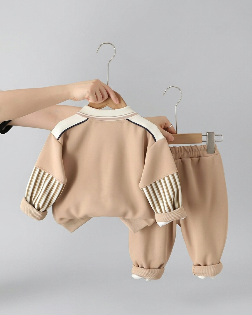 Conjunto bebé invierno sudadera cálida y pantalón cómodo con cintura elástica en España