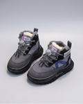 Zapato de invierno cálido con diseño moderno en España