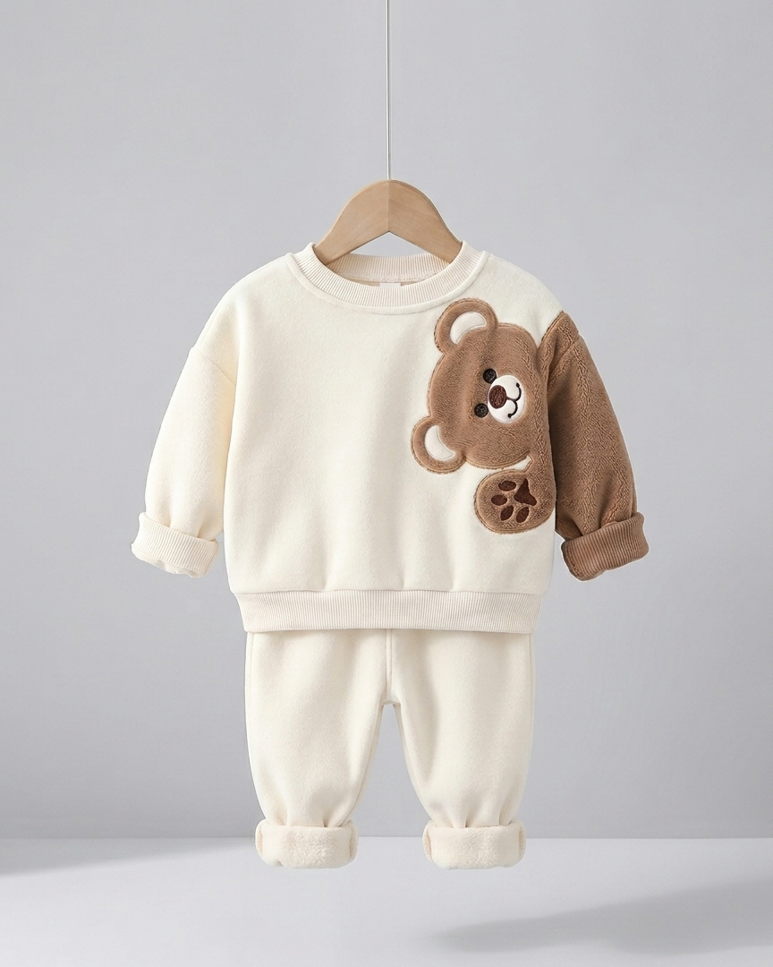 Conjunto bebé invierno 2 piezas de terciopelo con oso 3D