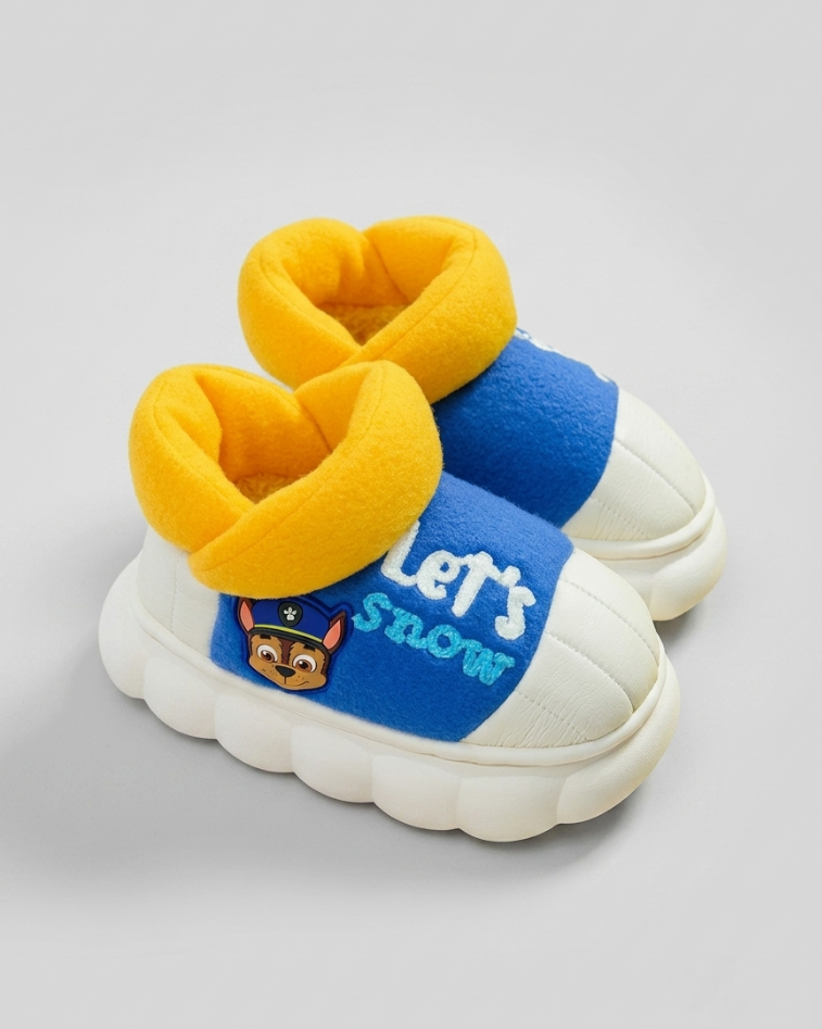 Pantuflas de invierno abrigadas para niños en España