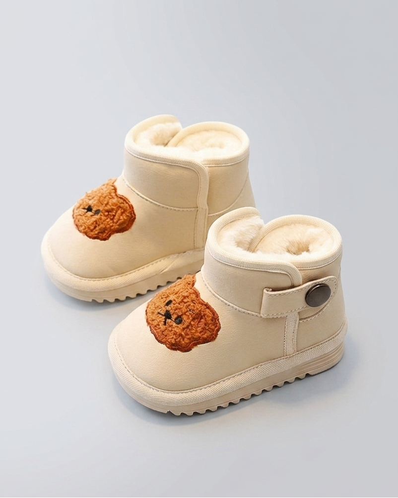 Bota de invierno con diseño adorable decorada con cara de osito en España